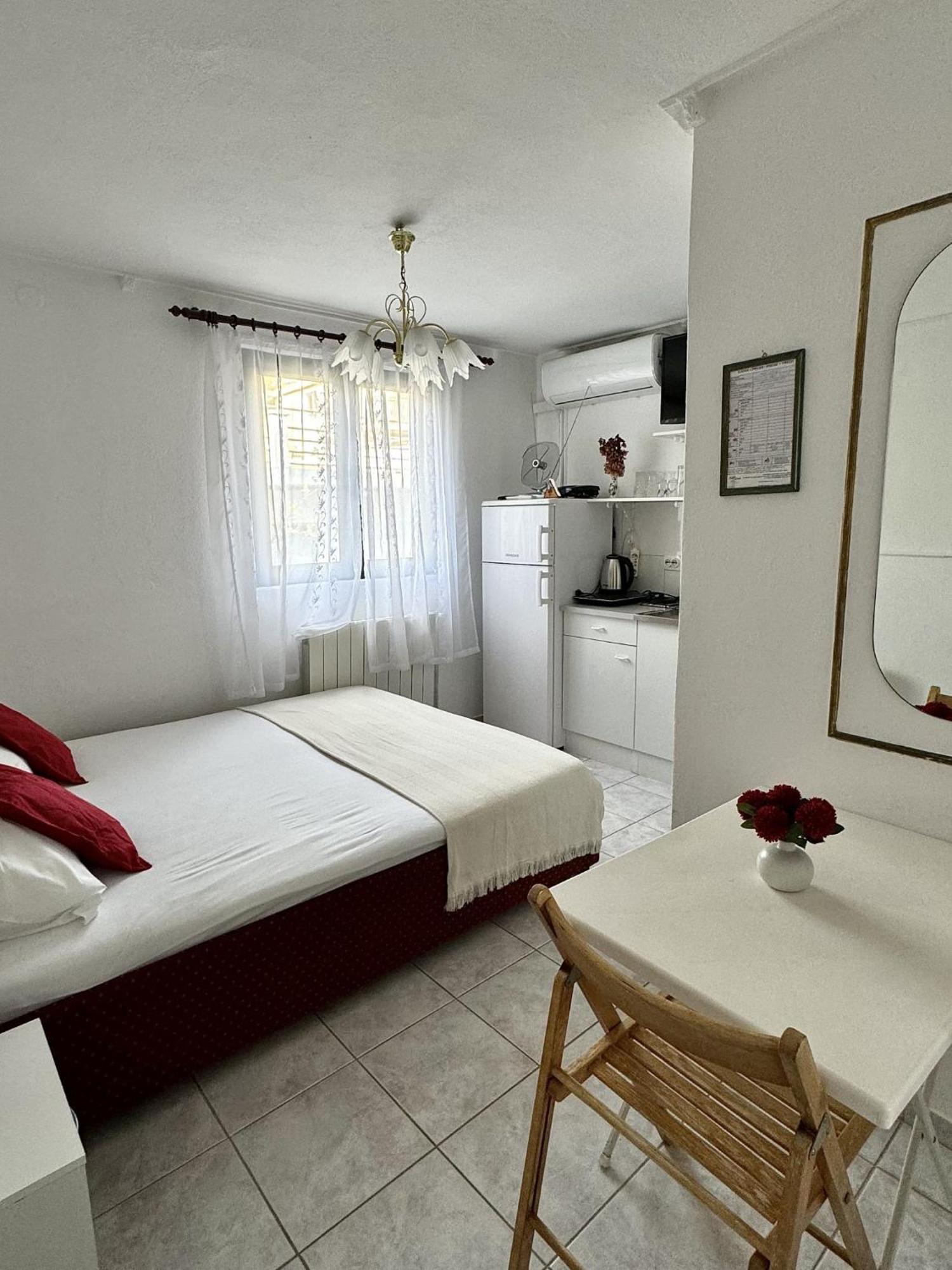 Apartments And Room Makaj Basina Ngoại thất bức ảnh